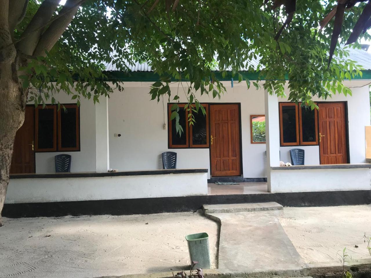 Ova Baluk Bungalow Nembrala Exteriör bild