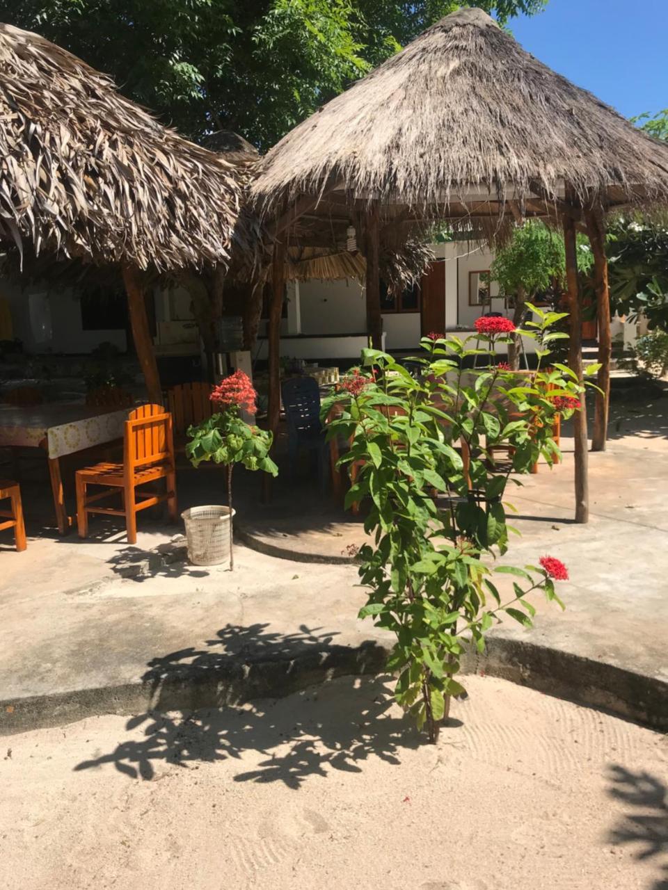 Ova Baluk Bungalow Nembrala Exteriör bild